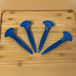 4 VTG 1980s Blue Hair Clips Plastic Retro Styling Barrettes